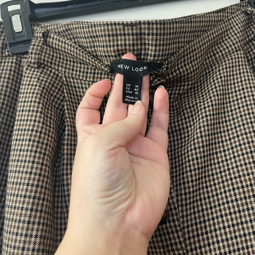 High waisted button Pants - Picture 4 of 6